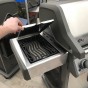 SIZZLE ZONA grilu Napoleon Rogue SE 625 nerez
