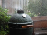 2-muze-big-green-egg-zmoknout