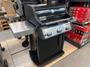 1-vejde-se-do-grilu-weber-spirit-e-315-gbs-10kilova-lahev