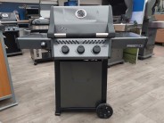 3-vejde-se-do-grilu-weber-spirit-e-315-gbs-10kilova-lahev