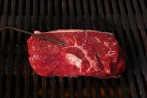 rump-steak-na-grilu-digitalni-termosonda-ii