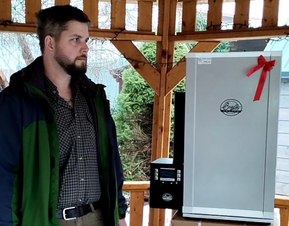 výherce udírny bradley smoker