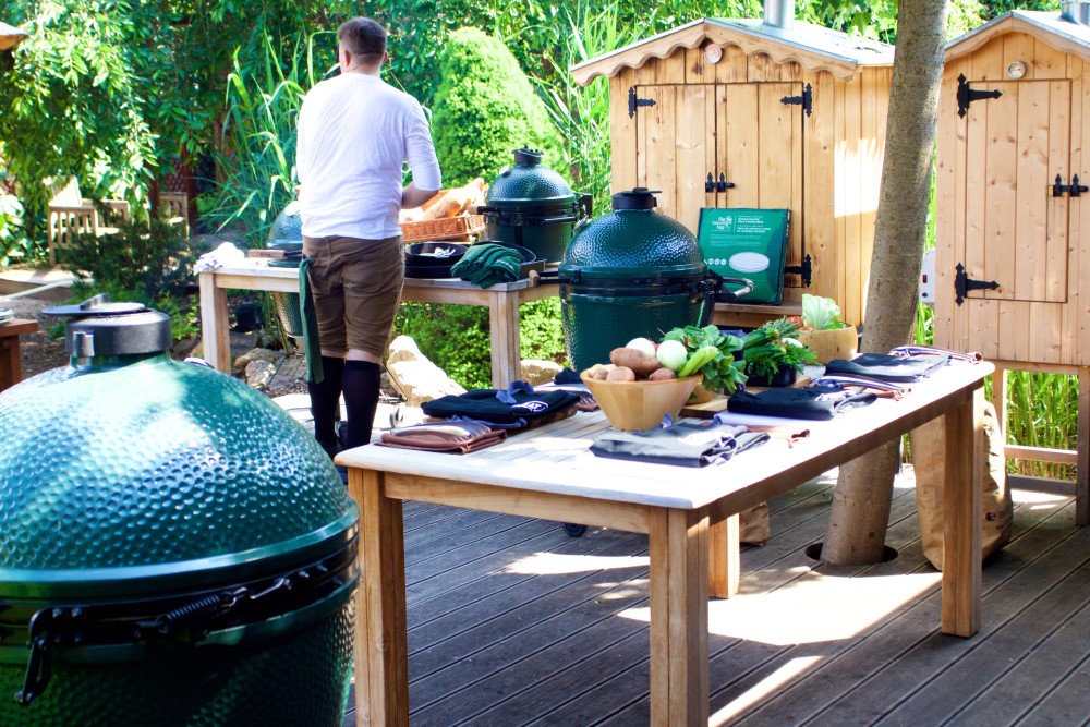 kurz grilování na grilech big green egg