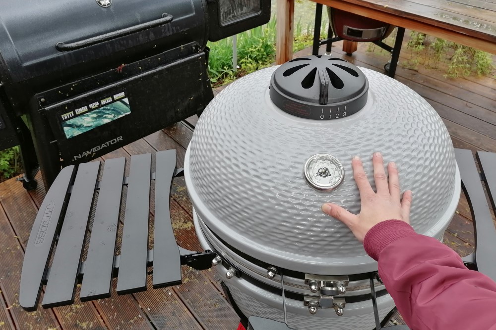 kamado gril pitboss