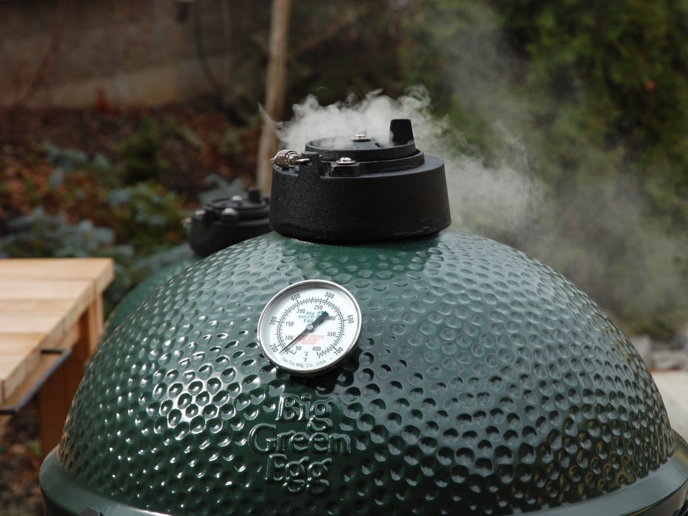 jak ovládat teplotu v grilu big green egg