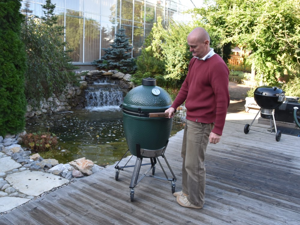 big green egg