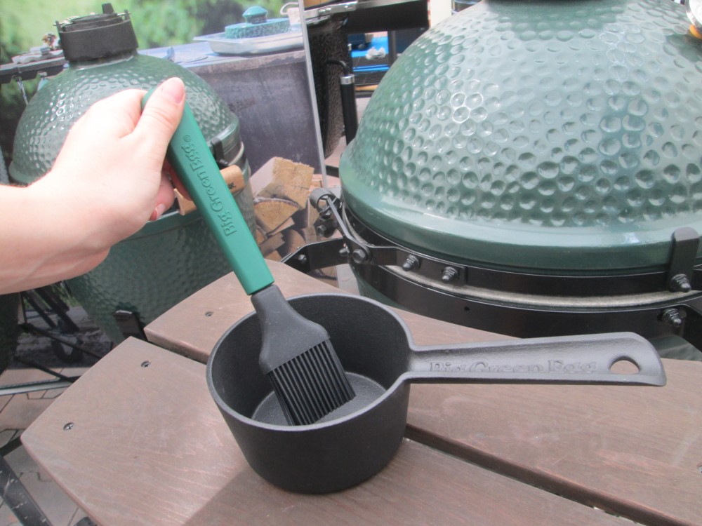 litinový kotlík big green egg