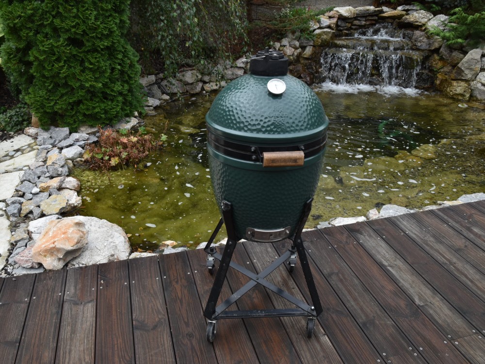 jak regulovat teplotu uvnitř grilu Big Green Egg