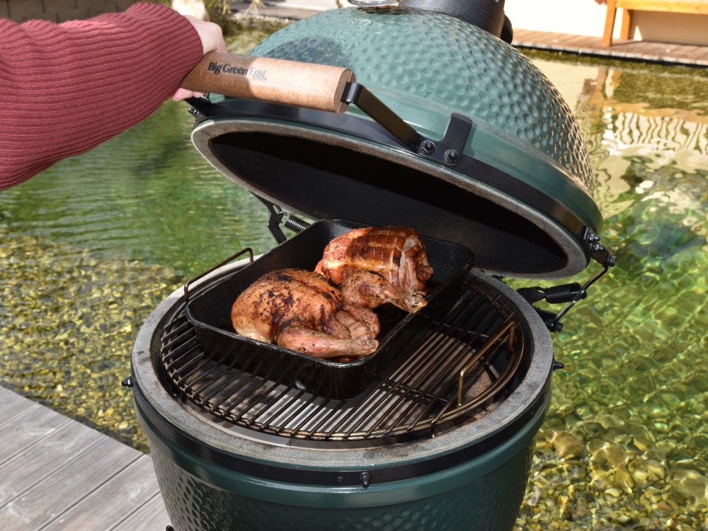 grilované kuře v big green egg