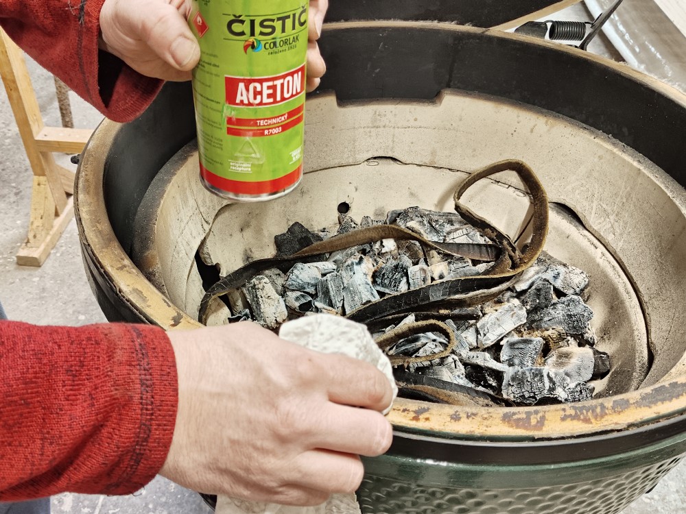 jak vyměnit těsnění u grilu big green egg