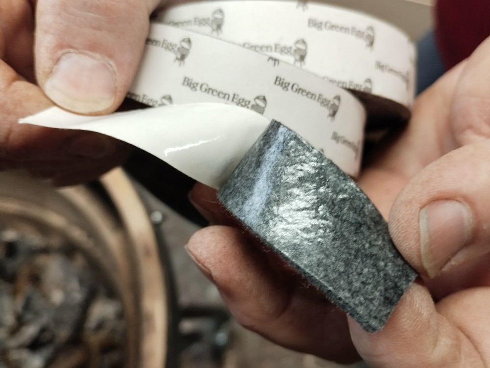 jak vyměnit těsnění u grilu big green egg