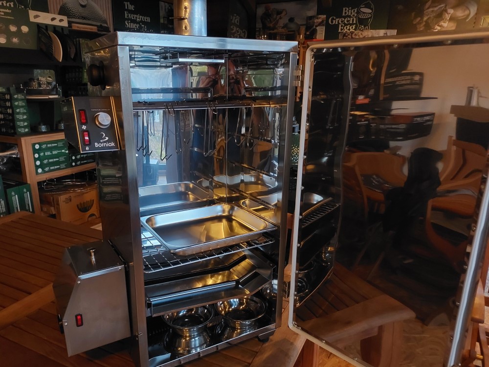 jakou menší udírnu pořídit pro občasné domácí uzení