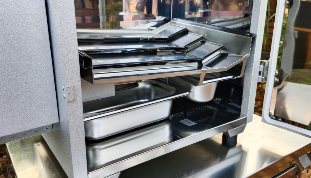 odkapový plech a misky udírny borniak WIFI