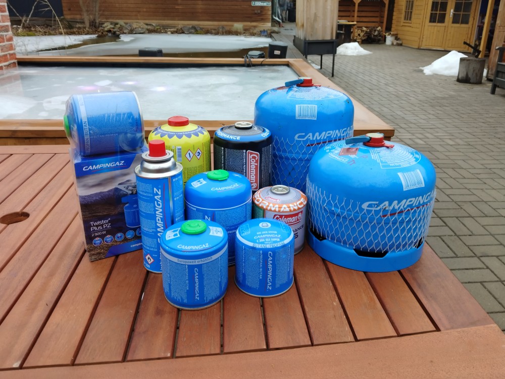 plynové láhve a kartuše campingaz