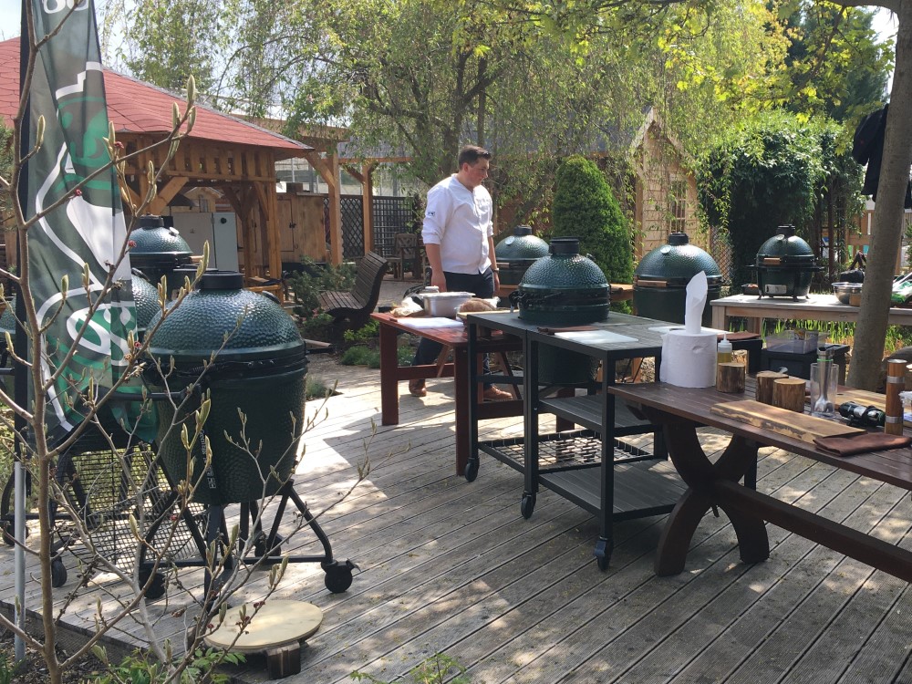 kurz grilování big green egg