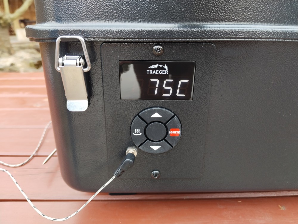 rozdíl mezi grily traeger a pit boss