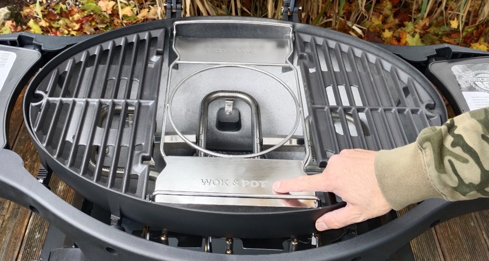 středový držák na hrnec