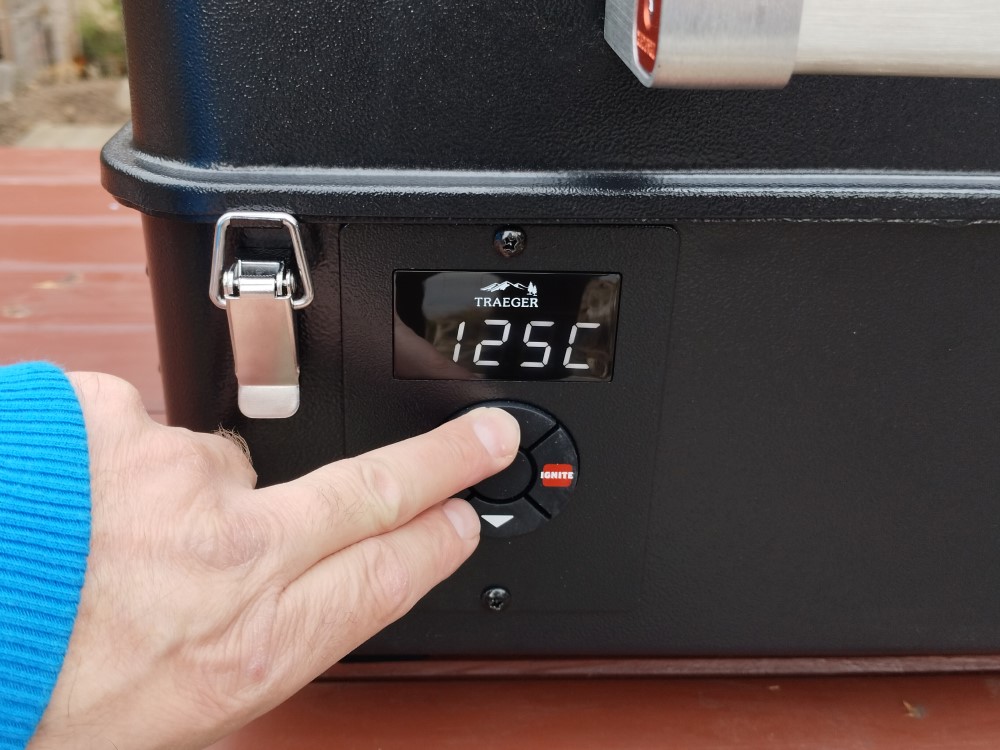 peletový gril traeger ranger