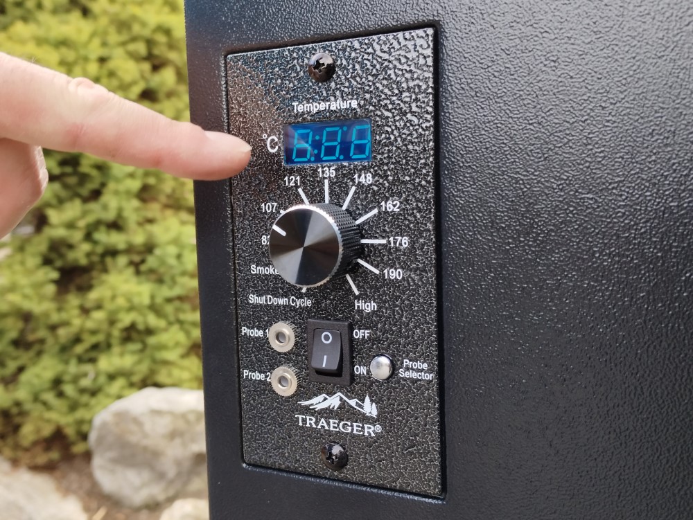 peletový gril traeger ranger