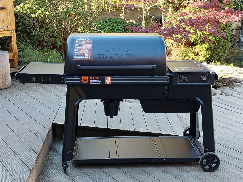 peletový gril traeger woodridge pro