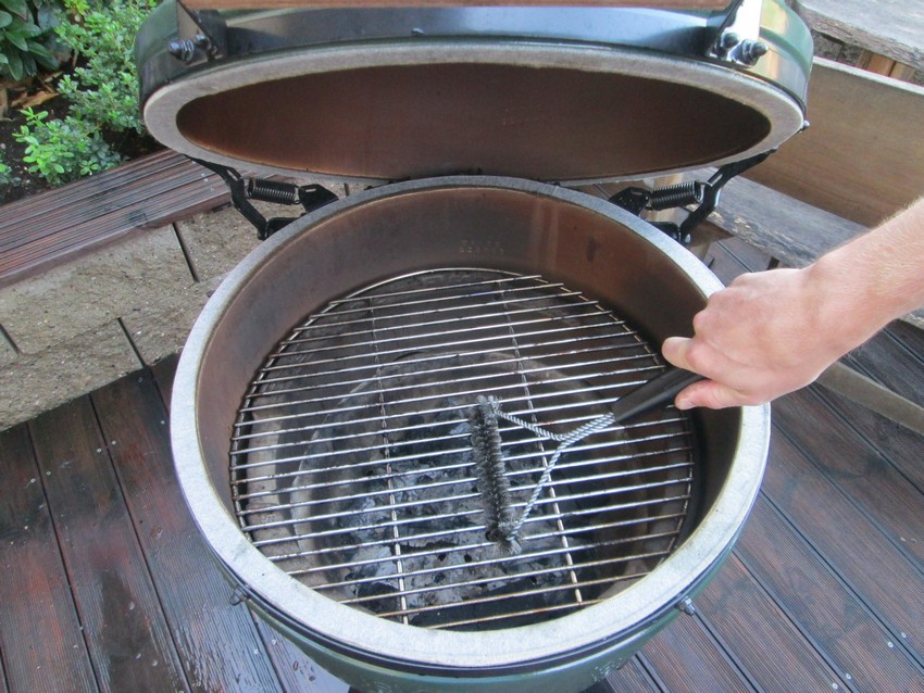 Jak vyčistit gril Big Green Egg