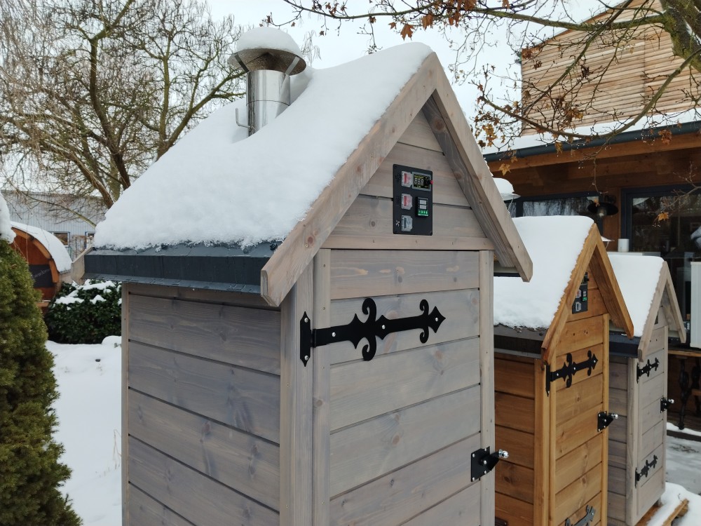 dřevěná elektrická udírna kalme