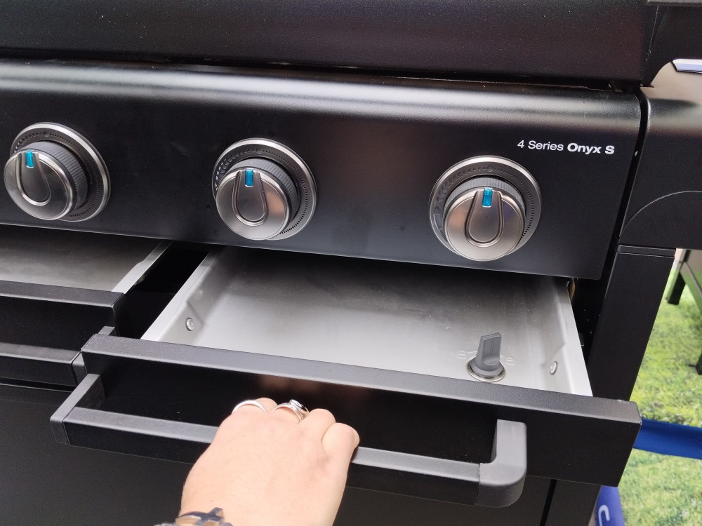 proč nefunguje zapalování grilu onyx