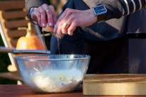 Recept na jablkové lívance se smetanou