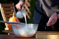 Recept na jablkové lívance se smetanou