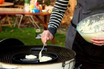 Recept na jablkové lívance se smetanou