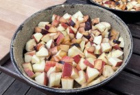 Crumble - ovocný koláč pečený na grilu