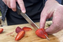 Crumble - ovocný koláč pečený na grilu