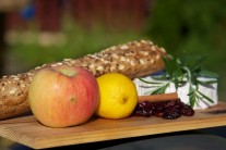 Recept na grilovaný camembert s brusinkami a rozmarýnem