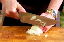 Recept na bílou BBQ omáčku