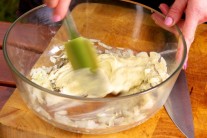 Recept na bílou BBQ omáčku