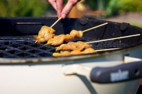 Recept na kuřecí saté na grilu
