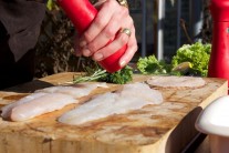 Recept na grilovaného pangasiuse s olivami