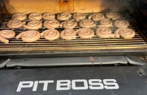 Recept na dom&aacute;c&iacute; vinnou klob&aacute;sa z grilu