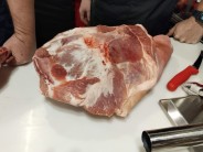 Recept na v&aacute;nočn&iacute; sal&aacute;m z dom&aacute;c&iacute; ud&iacute;rny