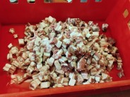 Recept na v&aacute;nočn&iacute; sal&aacute;m z dom&aacute;c&iacute; ud&iacute;rny