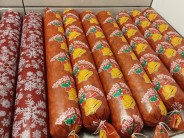 Recept na v&aacute;nočn&iacute; sal&aacute;m z dom&aacute;c&iacute; ud&iacute;rny