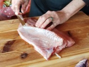 Recept na kapra na grilu se sal&aacute;tem a bramborem