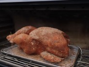 Recept na krůtu grilovanou v majon&eacute;zov&eacute; krustě