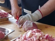 Recept na klob&aacute;su s čedarem a paprikou Jalapeňo