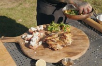 Grilované kuře s broskví a feta sýrem