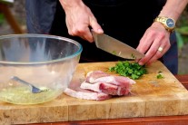 Recept na grilované kotlety s citronovo-tymiánovou marinádou