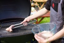 Recept na grilovaný bůček v pivní marinádě