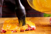 Recept na vepřová žebra s medovohořčičnou marinádou