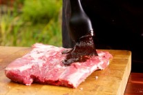 Recept na grilovaný bok s kávovou marinádou