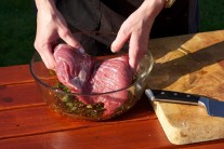 Recept na flank steak s chřestem